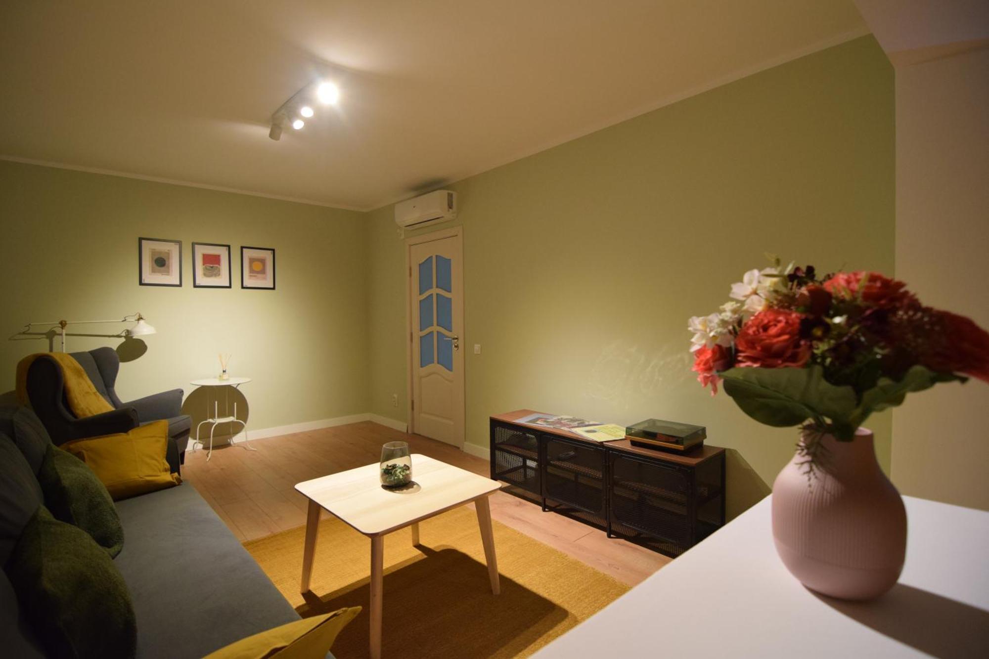 Stylish Apartment With Video Projector Bukurešť Exteriér fotografie